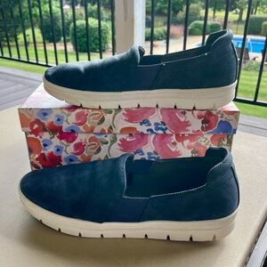 Mootsie Tootsie Navy Raffi Slip-On Shoes